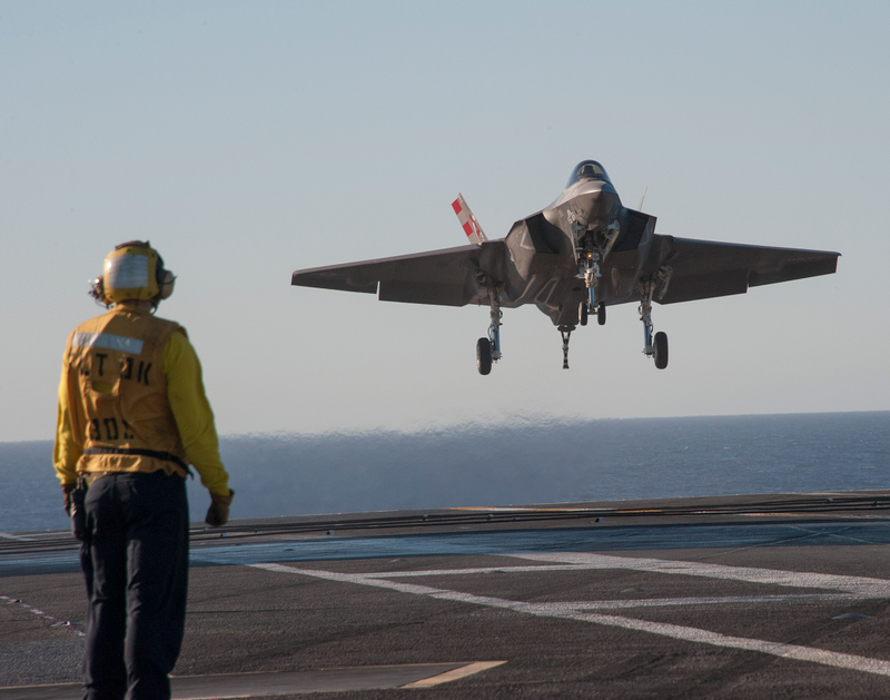 Illustration for article titled Week One Of The F-35C's Initial Ship Trials In Stunning Imagery